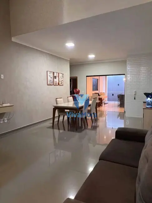 Foto 9 de Casa com 2 quartos à venda, 200m2 em Jardim Astúrias, Sao Jose Do Rio Preto - SP