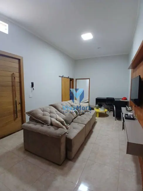 Casa com 3 quartos à venda, 200m2 em Sao Jose Do Rio Preto - SP - imagem 3 Foto 3 de Casa com 3 quartos à venda, 200m2 em Sao Jose Do Rio Preto - SP