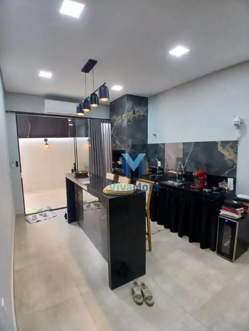 Casa com 3 quartos à venda, 200m2 em Sao Jose Do Rio Preto - SP - imagem 6 Foto 6 de Casa com 3 quartos à venda, 200m2 em Sao Jose Do Rio Preto - SP