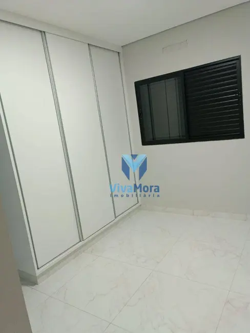 Foto 2 de Casa de Condomínio com 3 quartos à venda, 225m2 em Ipigua - SP
