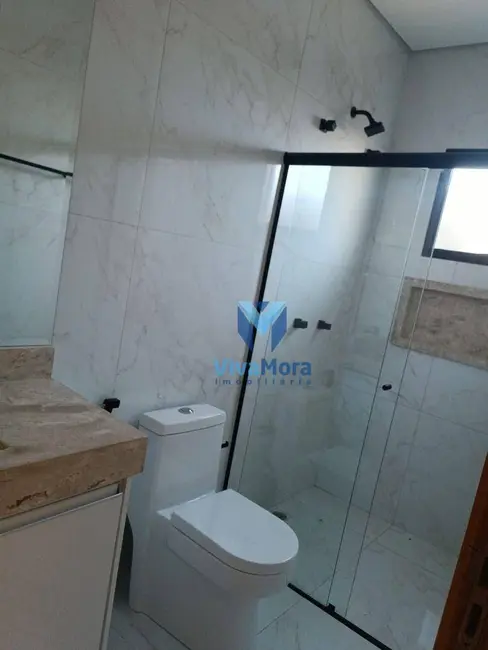 Foto 3 de Casa de Condomínio com 3 quartos à venda, 225m2 em Ipigua - SP