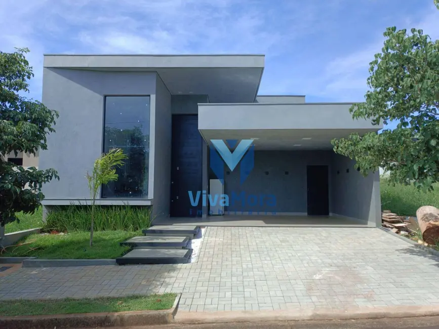 Foto 1 de Casa de Condomínio com 3 quartos à venda, 225m2 em Ipigua - SP