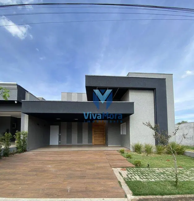 Casa de Condomínio com 3 quartos à venda, 231m2 em Residencial Maza, Sao Jose Do Rio Preto - SP - imagem 1 Foto 1 de Casa de Condomínio com 3 quartos à venda, 231m2 em Residencial Maza, Sao Jose Do Rio Preto - SP