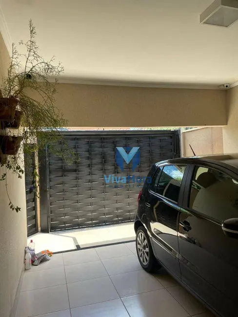 Foto 9 de Casa com 3 quartos à venda e para alugar, 180m2 em Jardim Urupês, Sao Jose Do Rio Preto - SP