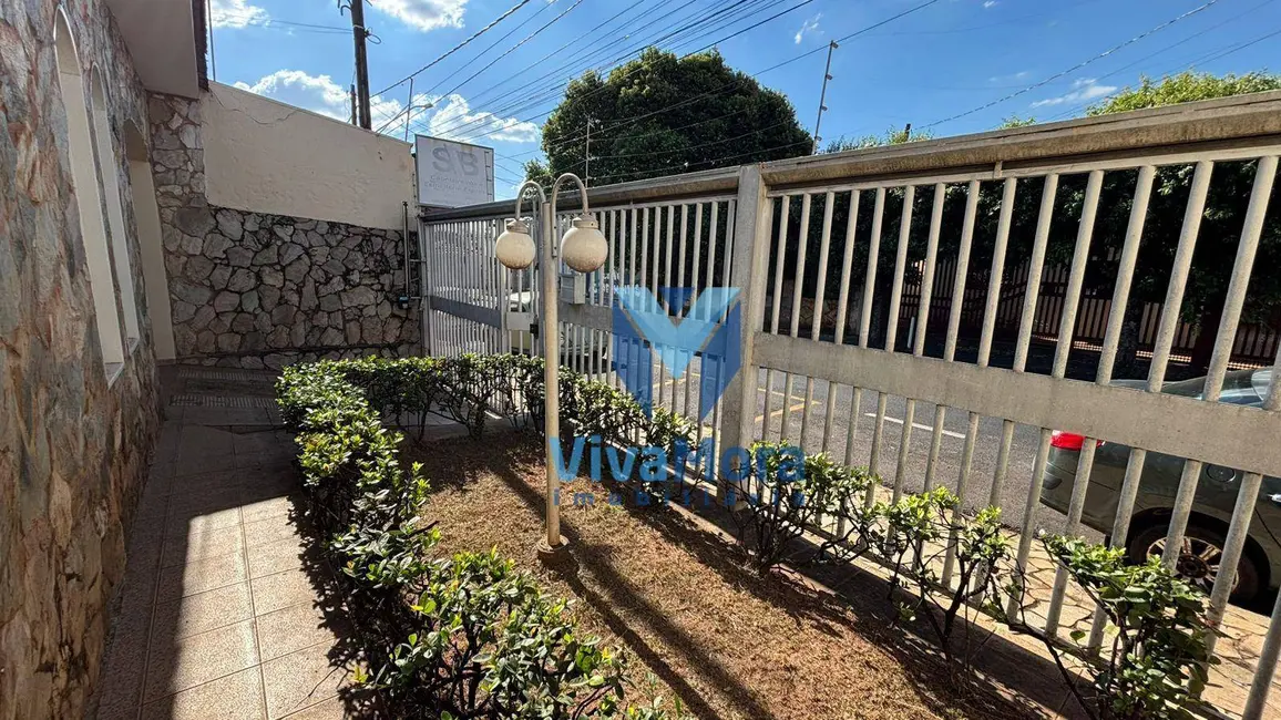 Foto 3 de Casa com 3 quartos à venda, 225m2 em Vila Bom Jesus, Sao Jose Do Rio Preto - SP