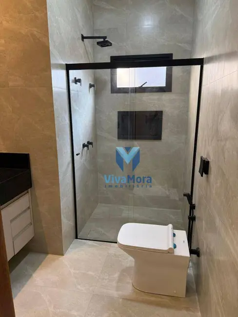 Casa com 3 quartos à venda, 200m2 em Sao Jose Do Rio Preto - SP - imagem 3 Foto 3 de Casa com 3 quartos à venda, 200m2 em Sao Jose Do Rio Preto - SP