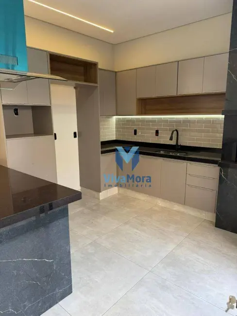 Casa com 3 quartos à venda, 200m2 em Sao Jose Do Rio Preto - SP - imagem 8 Foto 8 de Casa com 3 quartos à venda, 200m2 em Sao Jose Do Rio Preto - SP