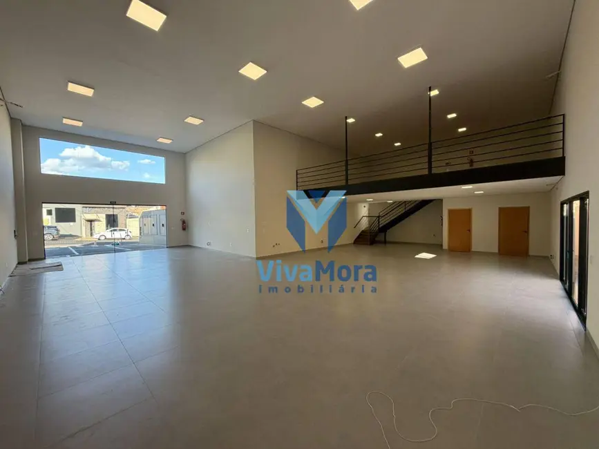 Foto 9 de Sala Comercial para alugar, 350m2 em Parque Industrial, Sao Jose Do Rio Preto - SP