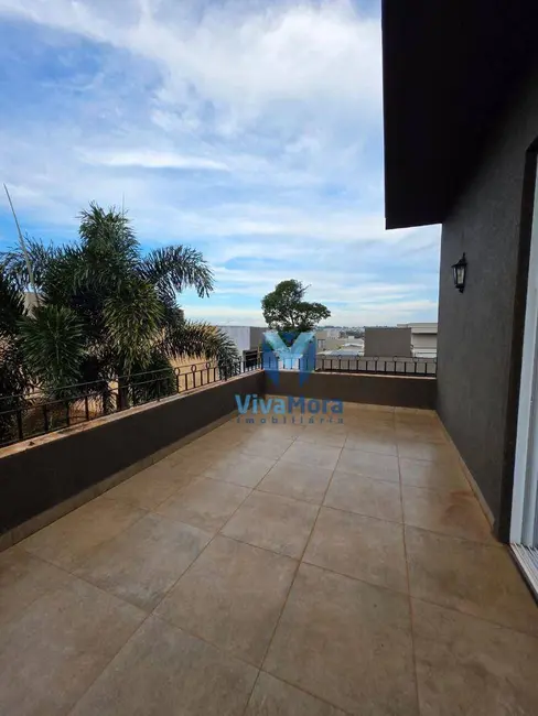 Sobrado com 3 quartos à venda, 264m2 em Sao Jose Do Rio Preto - SP - imagem 7 Foto 7 de Sobrado com 3 quartos à venda, 264m2 em Sao Jose Do Rio Preto - SP