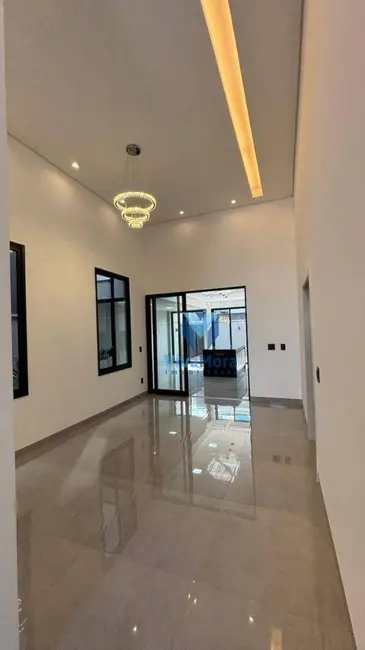 Casa de Condomínio com 3 quartos à venda, 275m2 em Village Damha Rio Preto III, Sao Jose Do Rio Preto - SP - imagem 4 Foto 4 de Casa de Condomínio com 3 quartos à venda, 275m2 em Village Damha Rio Preto III, Sao Jose Do Rio Preto - SP