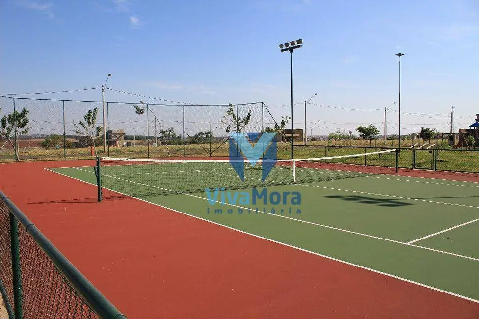 Foto 2 de Terreno / Lote à venda, 291m2 em Mirassol - SP