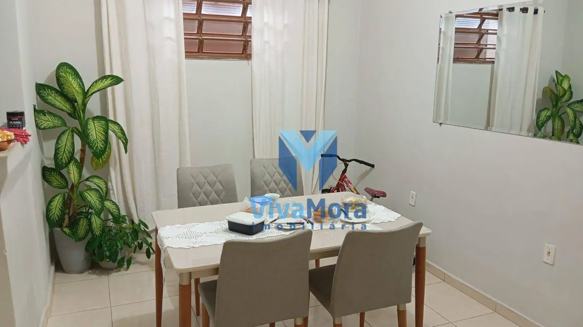 Casa com 3 quartos à venda, 200m2 em Vila Nossa Senhora do Bonfim, Sao Jose Do Rio Preto - SP - imagem 1 Foto 1 de Casa com 3 quartos à venda, 200m2 em Vila Nossa Senhora do Bonfim, Sao Jose Do Rio Preto - SP