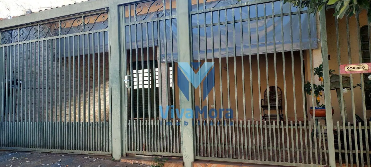 Casa com 3 quartos à venda, 200m2 em Eldorado, Sao Jose Do Rio Preto - SP - imagem 1 Foto 1 de Casa com 3 quartos à venda, 200m2 em Eldorado, Sao Jose Do Rio Preto - SP