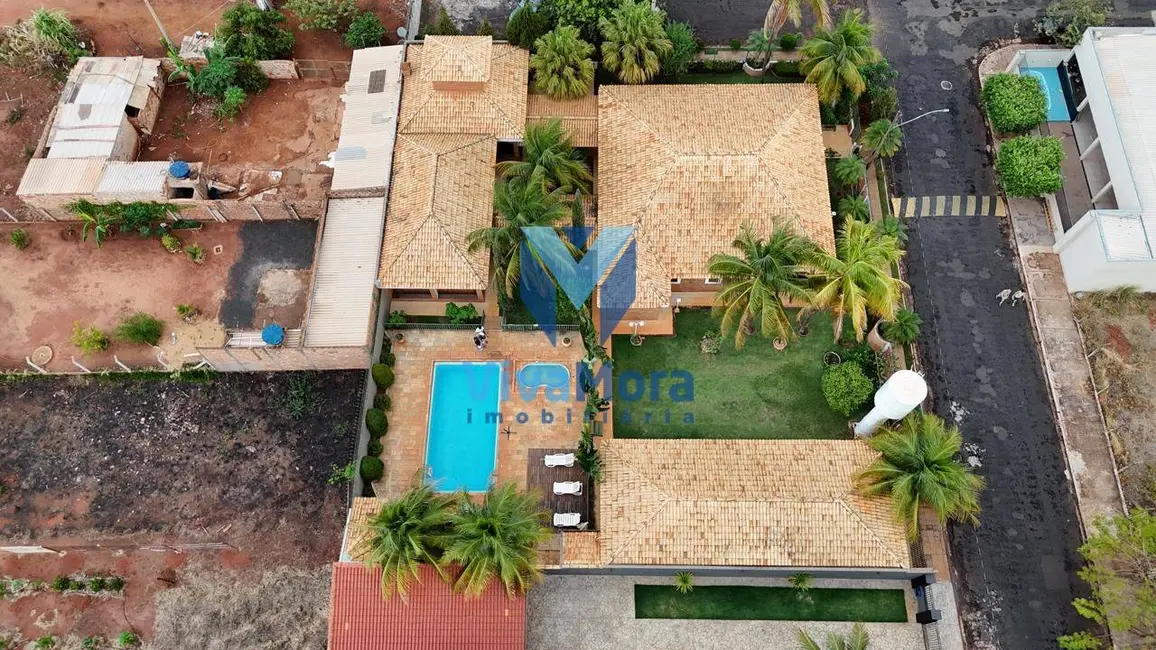 Foto 7 de Sítio / Rancho com 5 quartos à venda, 1050m2 em Fronteira - MG