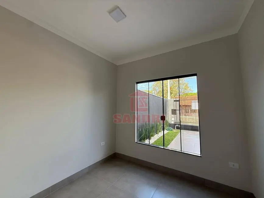 Casa com 3 quartos à venda, 150m2 em Jardim Olímpico, Maringa - PR - imagem 6 Foto 6 de Casa com 3 quartos à venda, 150m2 em Jardim Olímpico, Maringa - PR