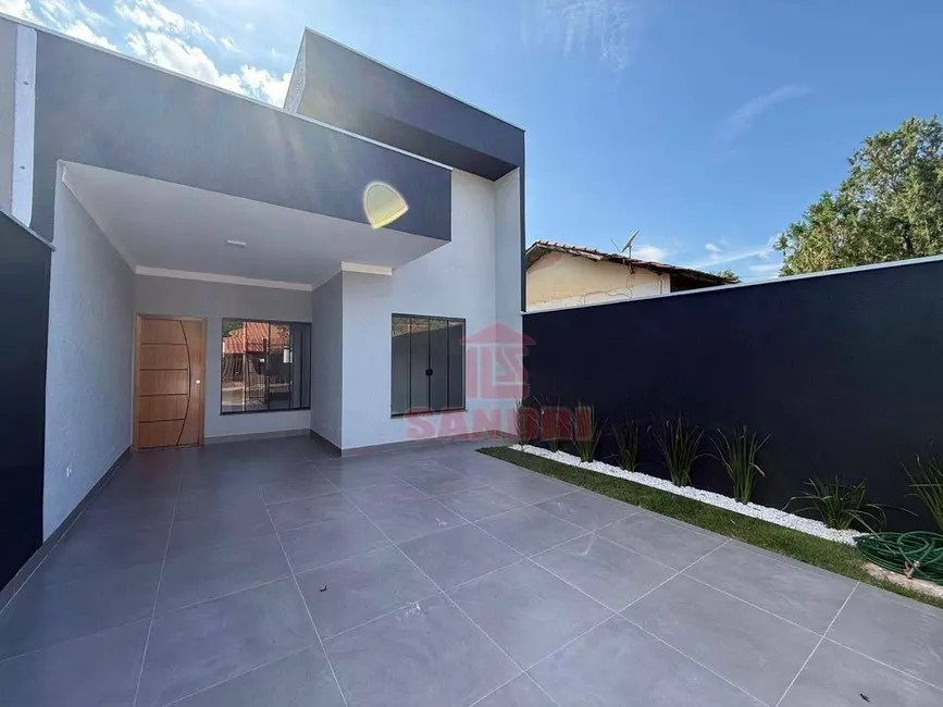 Casa com 3 quartos à venda, 150m2 em Jardim Olímpico, Maringa - PR - imagem 4 Foto 4 de Casa com 3 quartos à venda, 150m2 em Jardim Olímpico, Maringa - PR