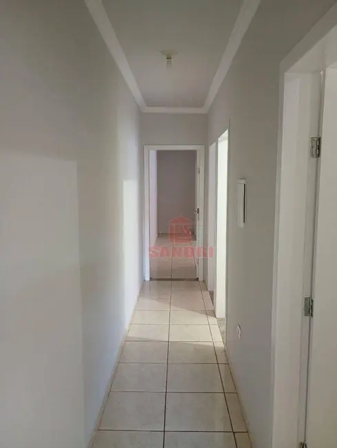 Casa com 3 quartos à venda e para alugar, 150m2 em Parque Residencial Tuiuti, Maringa - PR - imagem 8 Foto 8 de Casa com 3 quartos à venda e para alugar, 150m2 em Parque Residencial Tuiuti, Maringa - PR