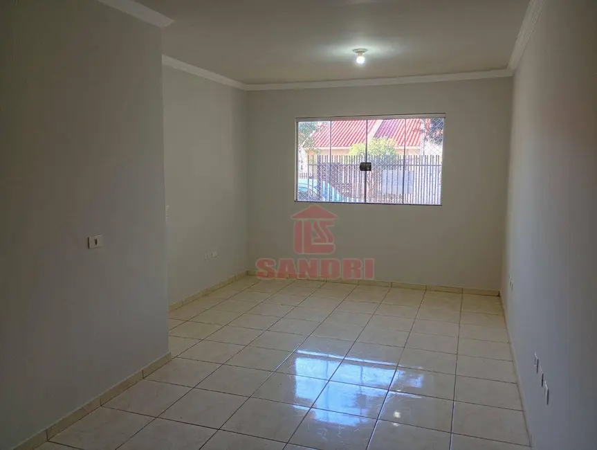 Casa com 3 quartos à venda e para alugar, 150m2 em Parque Residencial Tuiuti, Maringa - PR - imagem 6 Foto 6 de Casa com 3 quartos à venda e para alugar, 150m2 em Parque Residencial Tuiuti, Maringa - PR