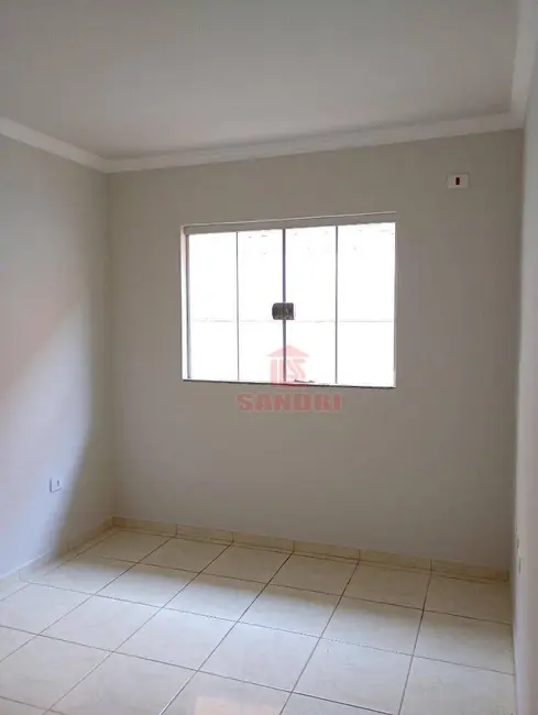 Casa com 3 quartos à venda e para alugar, 150m2 em Parque Residencial Tuiuti, Maringa - PR - imagem 9 Foto 9 de Casa com 3 quartos à venda e para alugar, 150m2 em Parque Residencial Tuiuti, Maringa - PR
