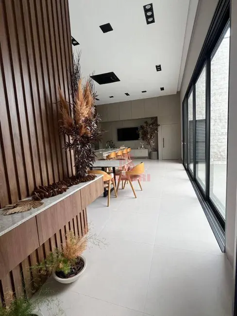 Casa com 4 quartos à venda, 450m2 em Centro, Porto Rico - PR - imagem 5 Foto 5 de Casa com 4 quartos à venda, 450m2 em Centro, Porto Rico - PR