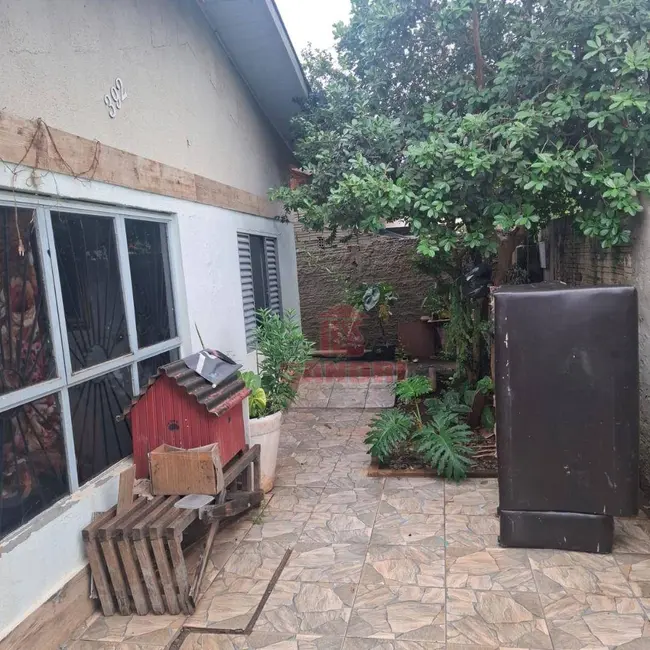 Casa com 3 quartos à venda, 250m2 em Parque São Pedro, Sarandi - PR - imagem 4 Foto 4 de Casa com 3 quartos à venda, 250m2 em Parque São Pedro, Sarandi - PR