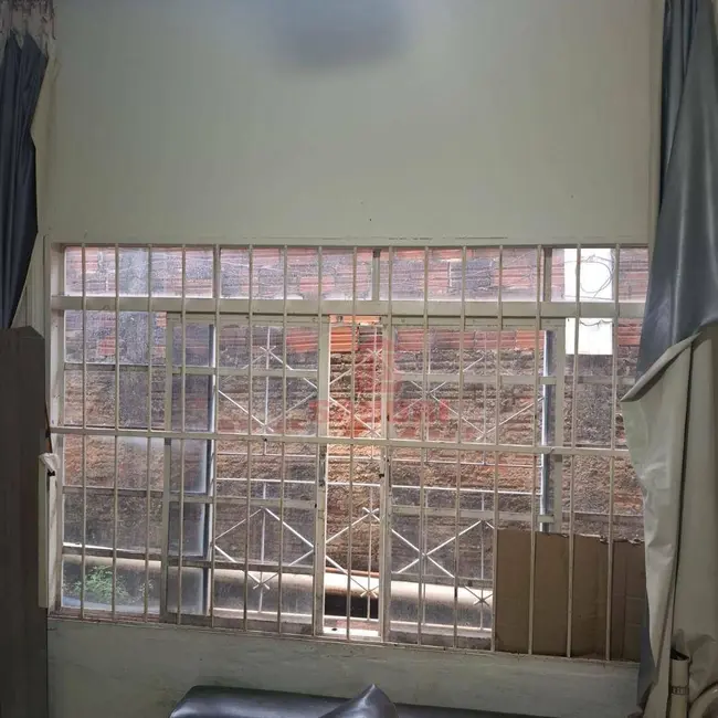 Casa com 3 quartos à venda, 250m2 em Parque São Pedro, Sarandi - PR - imagem 5 Foto 5 de Casa com 3 quartos à venda, 250m2 em Parque São Pedro, Sarandi - PR