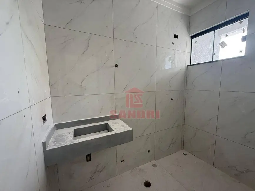 Foto 6 de Casa com 3 quartos à venda, 150m2 em Jardim Bertioga, Maringa - PR
