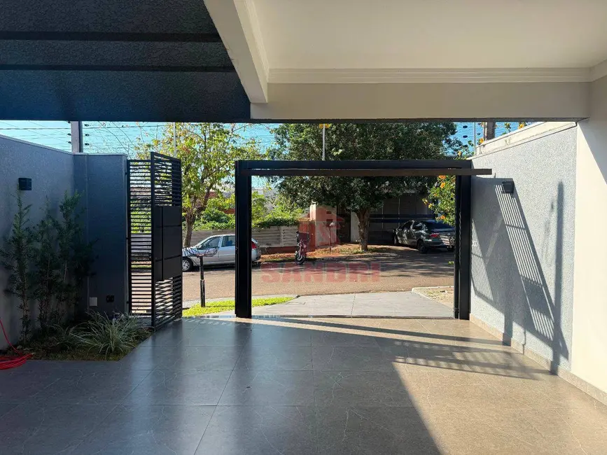 Foto 6 de Casa com 3 quartos à venda, 150m2 em Loteamento Sumaré, Maringa - PR
