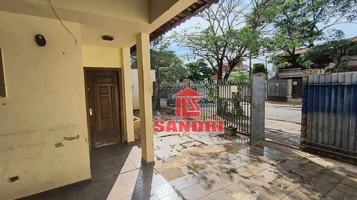 Foto 4 de Sobrado com 4 quartos para alugar, 237m2 em Zona 04, Maringa - PR