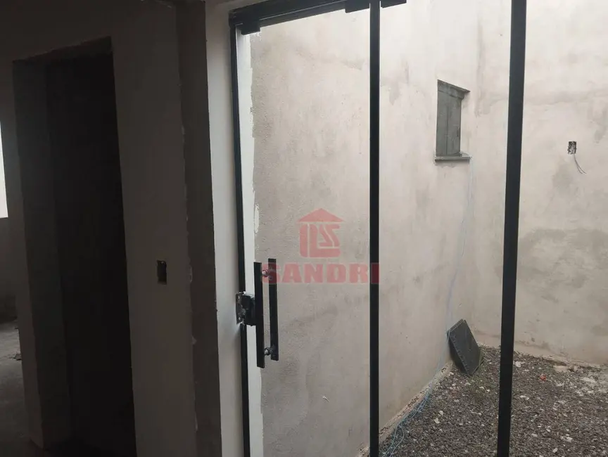 Foto 2 de Casa à venda, 200m2 em Jardim Espanha, Maringa - PR