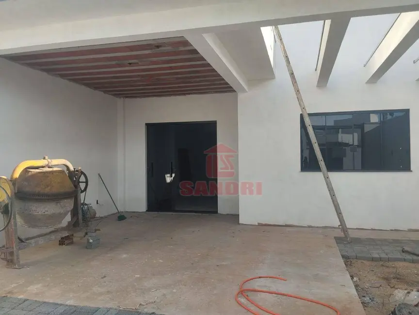 Foto 3 de Casa à venda, 200m2 em Jardim Espanha, Maringa - PR