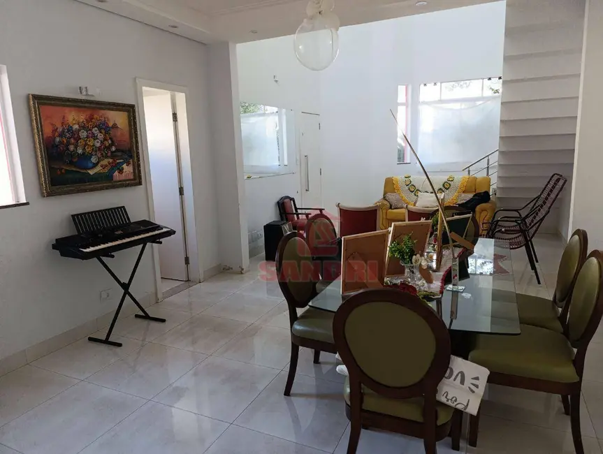 Foto 4 de Casa com 3 quartos à venda, 504m2 em Vila Marumby, Maringa - PR