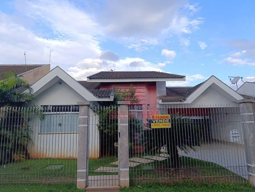 Foto 3 de Casa com 3 quartos à venda, 504m2 em Vila Marumby, Maringa - PR