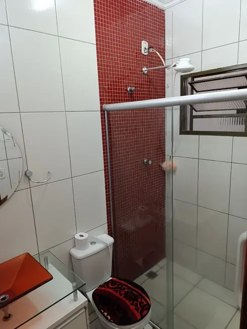 Foto 2 de Casa com 2 quartos à venda, 150m2 em Parque Tarumã, Maringa - PR