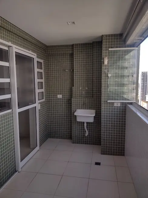 Foto 4 de Apartamento com 2 quartos para alugar, 72m2 em Zona 07, Maringa - PR
