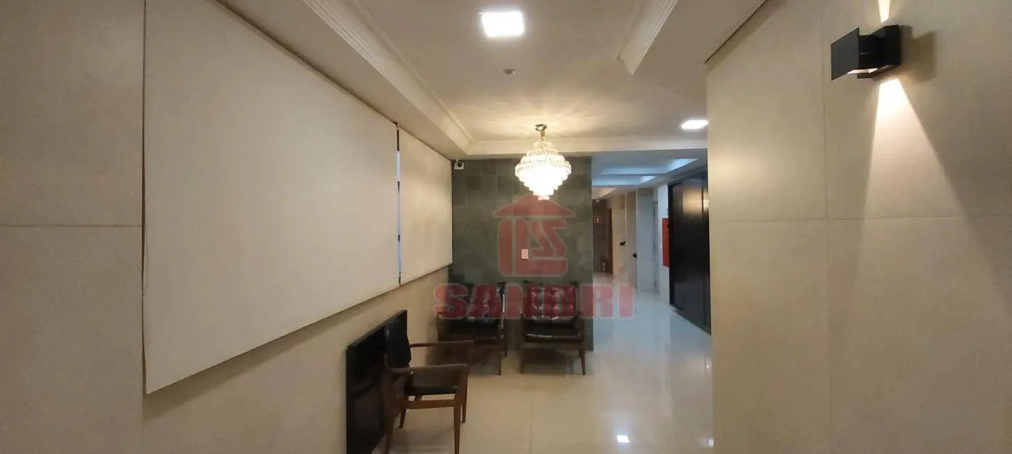 Apartamento com 4 quartos à venda, 206m2 em Zona 01, Maringa - PR - imagem 9 Foto 9 de Apartamento com 4 quartos à venda, 206m2 em Zona 01, Maringa - PR