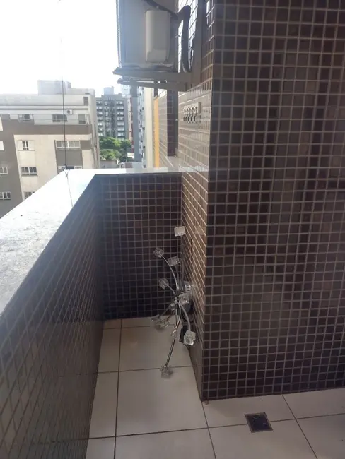 Foto 8 de Apartamento com 1 quarto para alugar, 45m2 em Zona 07, Maringa - PR