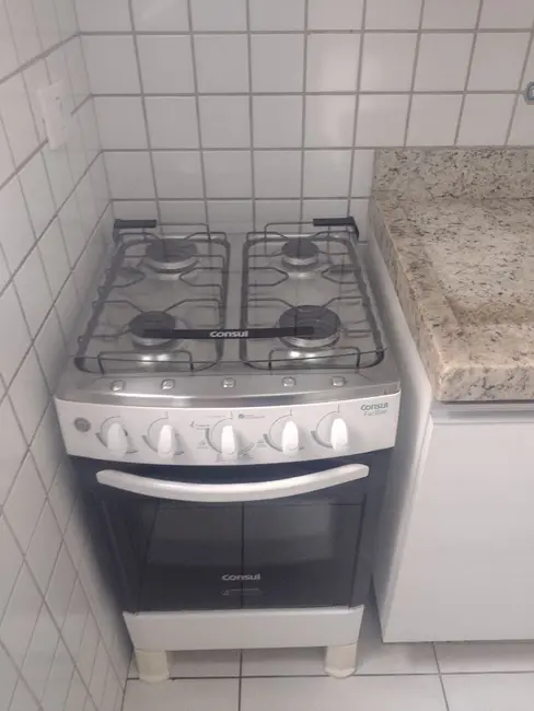 Foto 6 de Apartamento com 1 quarto para alugar, 45m2 em Zona 07, Maringa - PR
