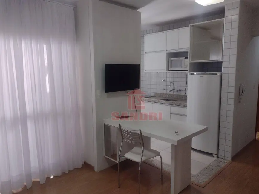 Foto 2 de Apartamento com 1 quarto para alugar, 45m2 em Zona 07, Maringa - PR