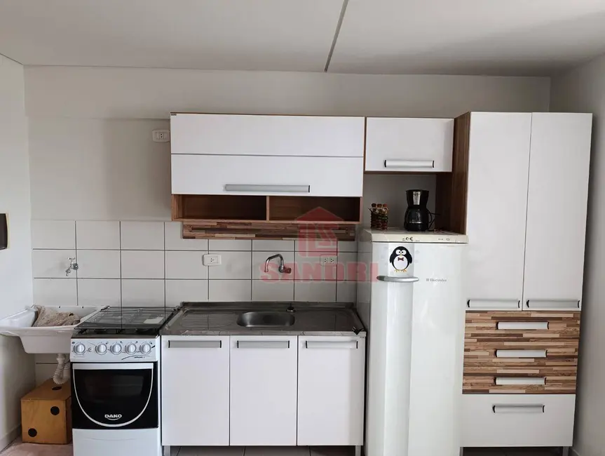 Apartamento com 1 quarto à venda e para alugar, 96m2 em Zona 07, Maringa - PR - imagem 3 Foto 3 de Apartamento com 1 quarto à venda e para alugar, 96m2 em Zona 07, Maringa - PR