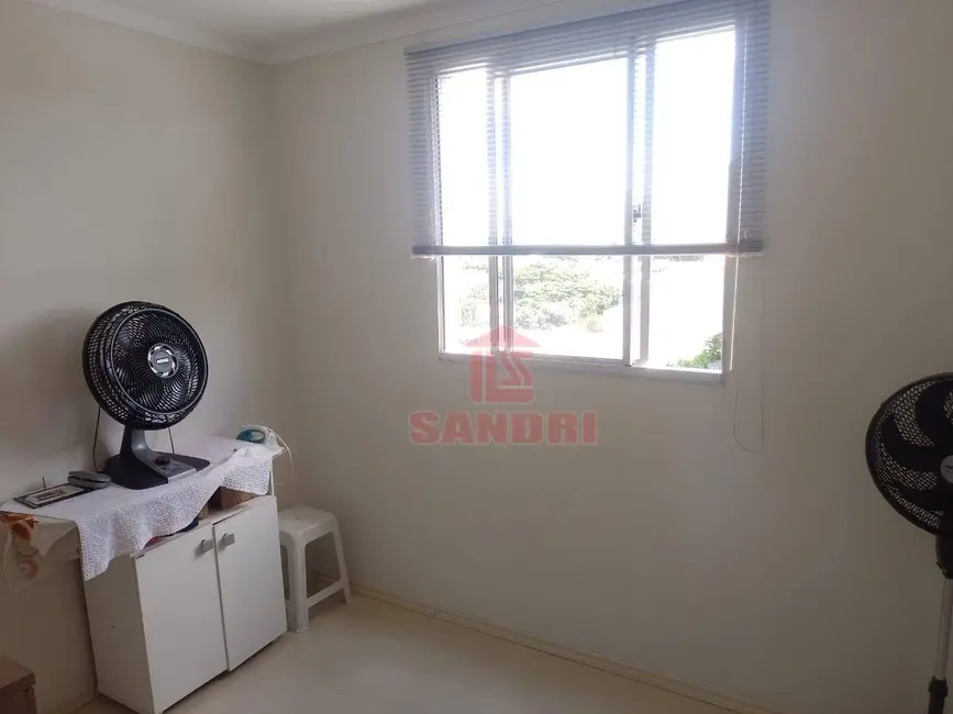 Apartamento com 2 quartos à venda, 44m2 em Zona 08, Maringa - PR - imagem 2 Foto 2 de Apartamento com 2 quartos à venda, 44m2 em Zona 08, Maringa - PR