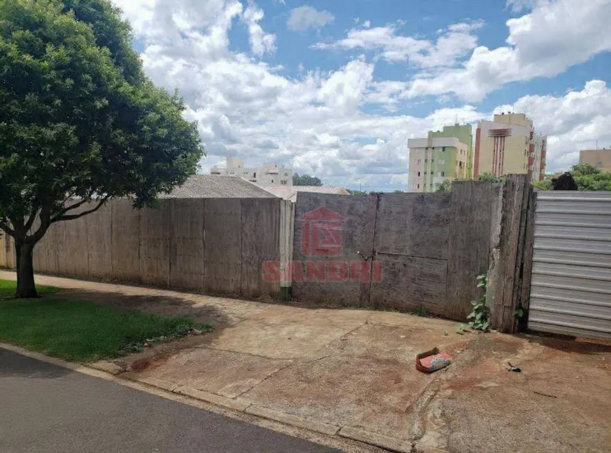Terreno / Lote à venda, 600m2 em Zona 07, Maringa - PR - imagem 1 Foto 1 de Terreno / Lote à venda, 600m2 em Zona 07, Maringa - PR