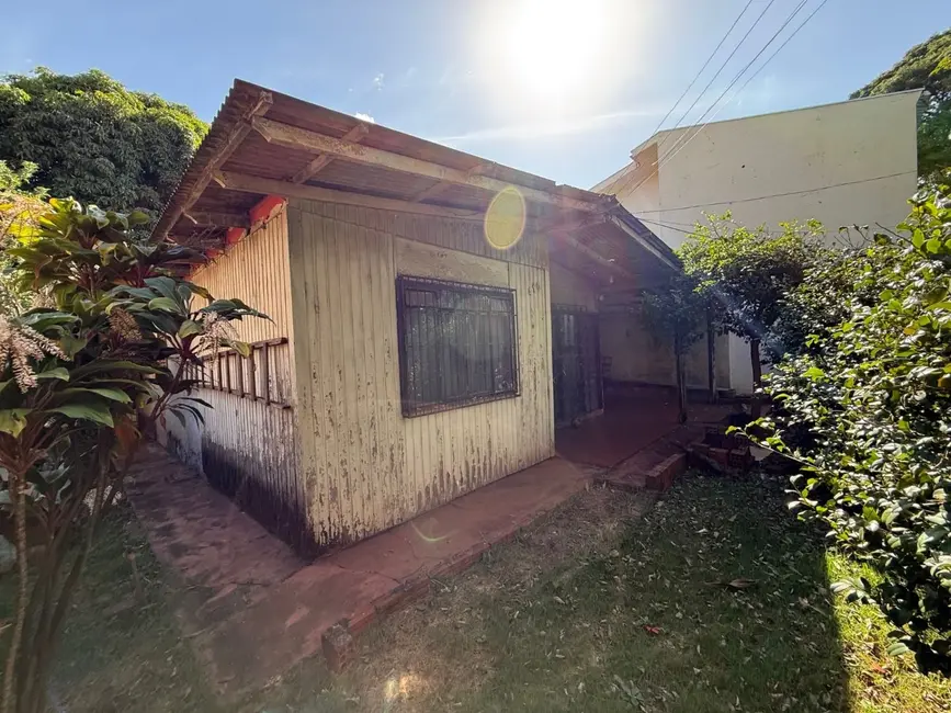 Foto 4 de Casa com 3 quartos à venda, 523m2 em Vila Cleópatra, Maringa - PR