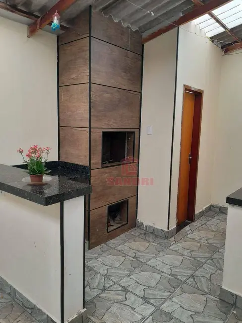 Casa com 3 quartos à venda, 150m2 em Parque Tarumã, Maringa - PR - imagem 5 Foto 5 de Casa com 3 quartos à venda, 150m2 em Parque Tarumã, Maringa - PR