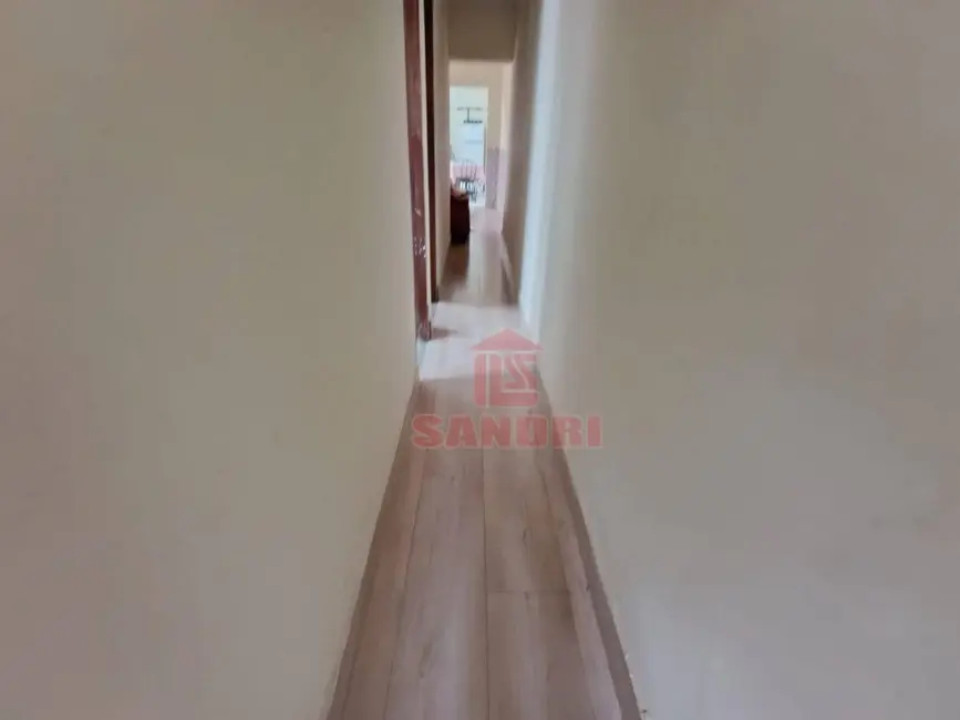 Casa com 3 quartos à venda, 150m2 em Parque Tarumã, Maringa - PR - imagem 7 Foto 7 de Casa com 3 quartos à venda, 150m2 em Parque Tarumã, Maringa - PR