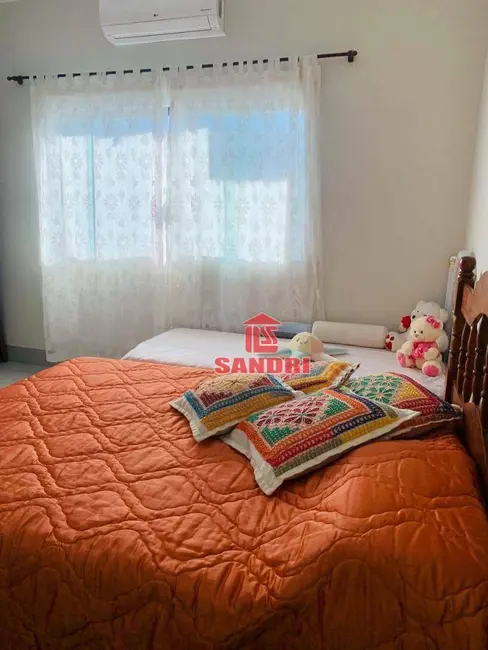 Casa com 3 quartos à venda, 185m2 em Centro, Porto Rico - PR - imagem 3 Foto 3 de Casa com 3 quartos à venda, 185m2 em Centro, Porto Rico - PR