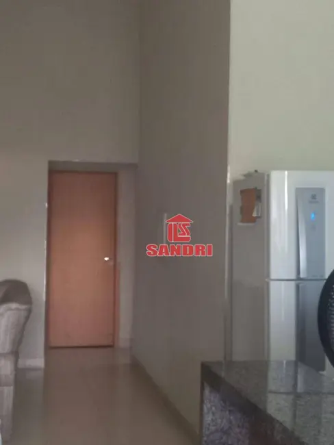 Casa com 3 quartos à venda, 185m2 em Centro, Porto Rico - PR - imagem 3 Foto 3 de Casa com 3 quartos à venda, 185m2 em Centro, Porto Rico - PR