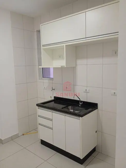 Foto 3 de Apartamento com 1 quarto para alugar em Zona 7, Maringa - PR