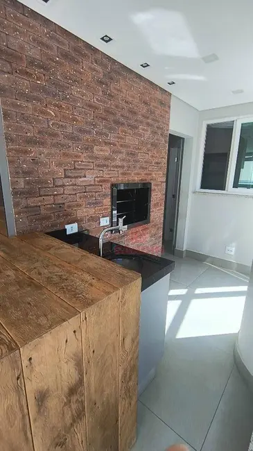 Foto 6 de Apartamento com 3 quartos para alugar, 292m2 em Zona 7, Maringa - PR