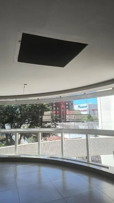 Foto 3 de Apartamento com 3 quartos para alugar, 292m2 em Zona 7, Maringa - PR